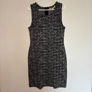 41 HAWTHORNE Dress Medium Black White Stretch Sleeveless Zipper Knee Length
